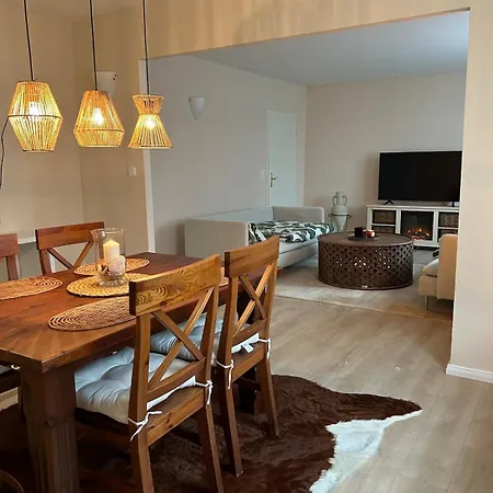 Am Mainplatz Apartment Teltow
