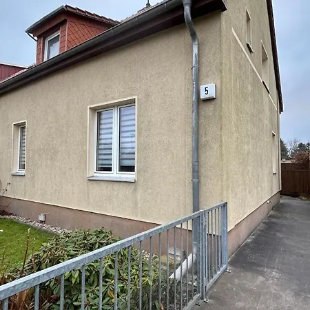 Am Mainplatz Apartament *